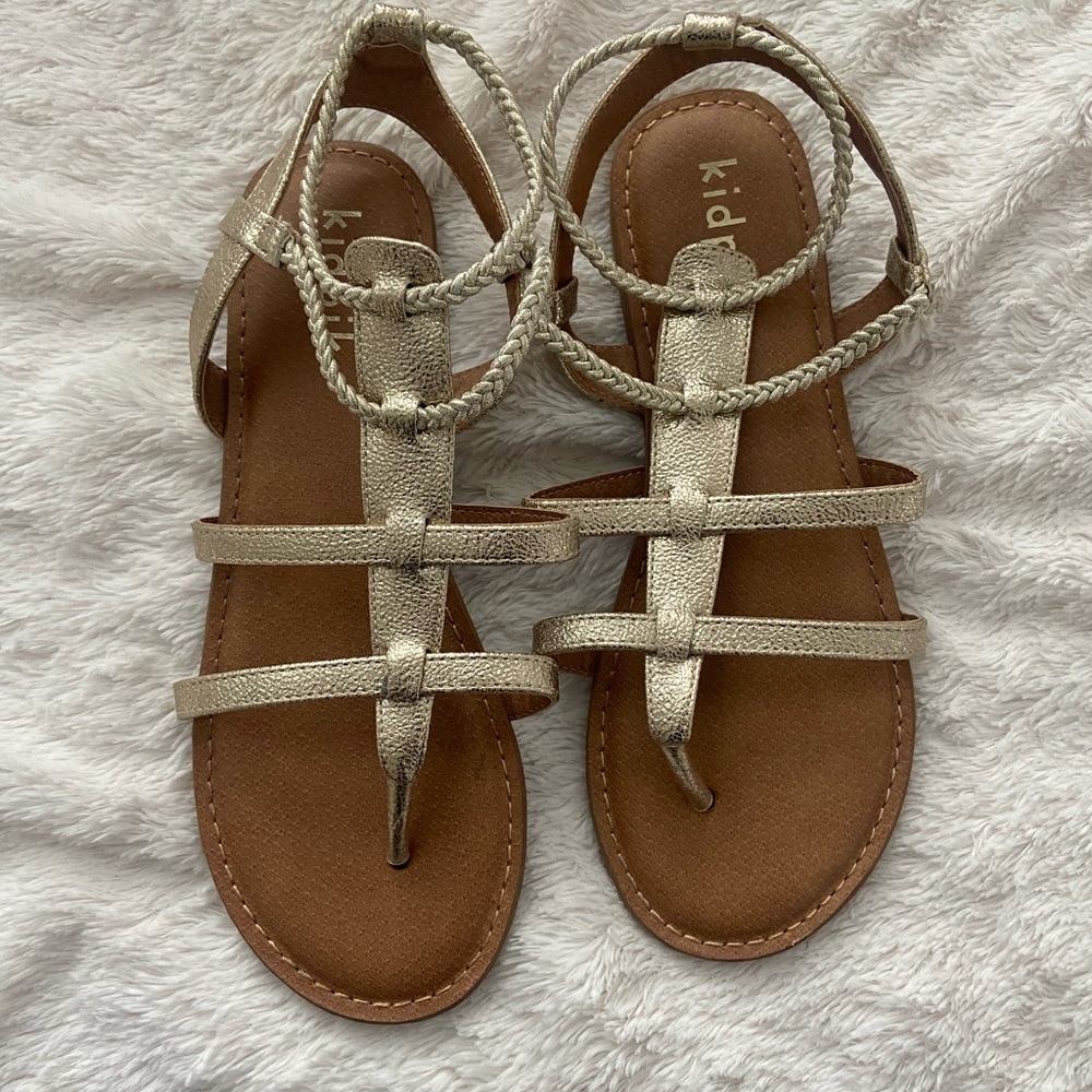 Gold Kidpick sandals Size 5